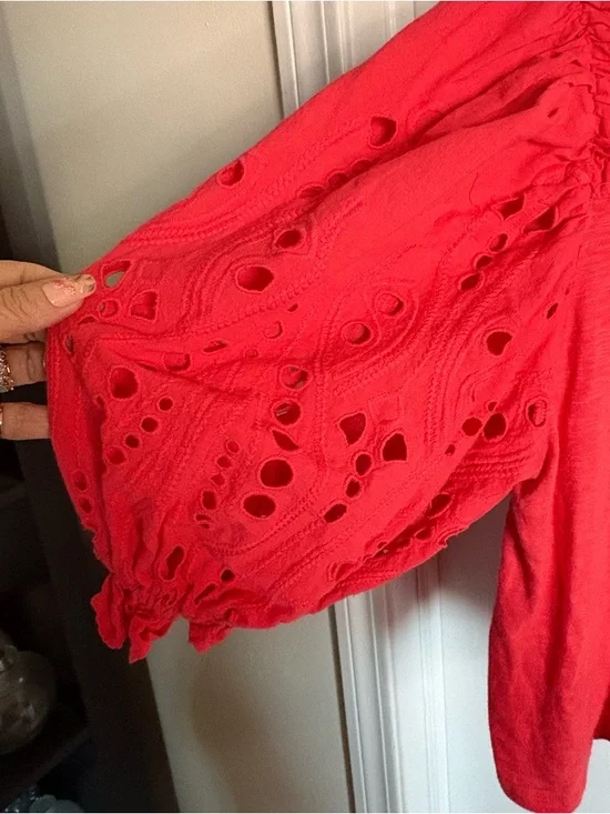 Express Red/Orange Eyelet Puff Sleeve Knit Top Size S Y2K Cottagecore Boho - Picture 2 of 8